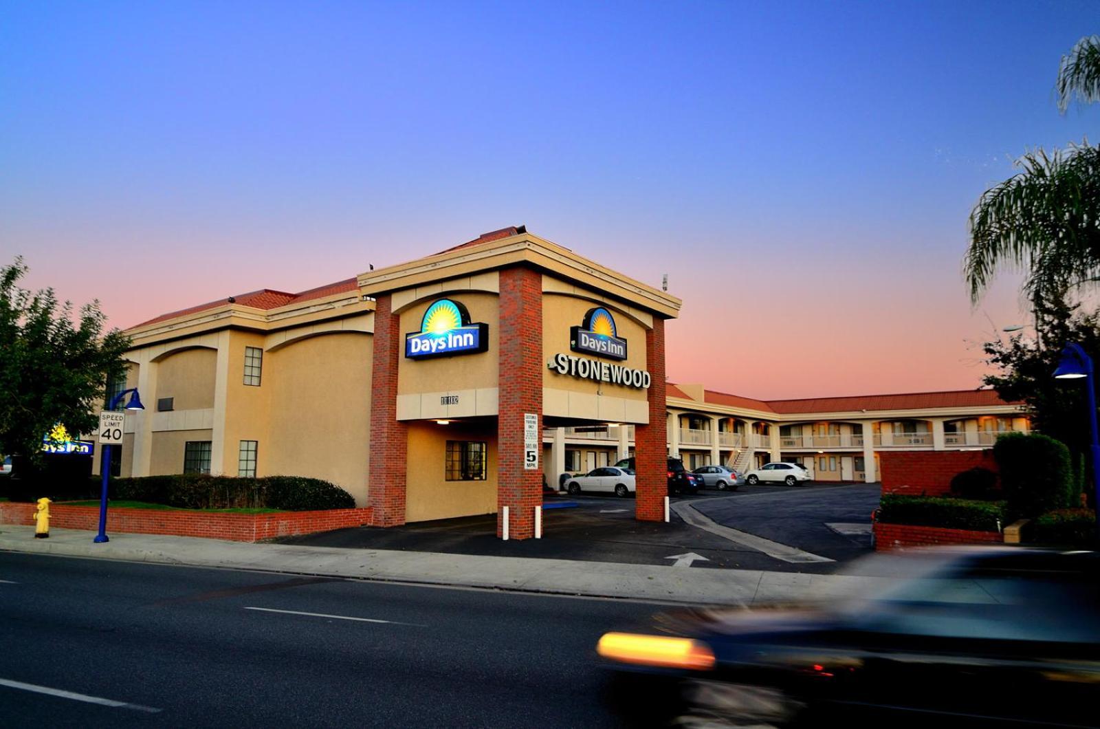 Days Inn By Wyndham Downey Eksteriør bilde